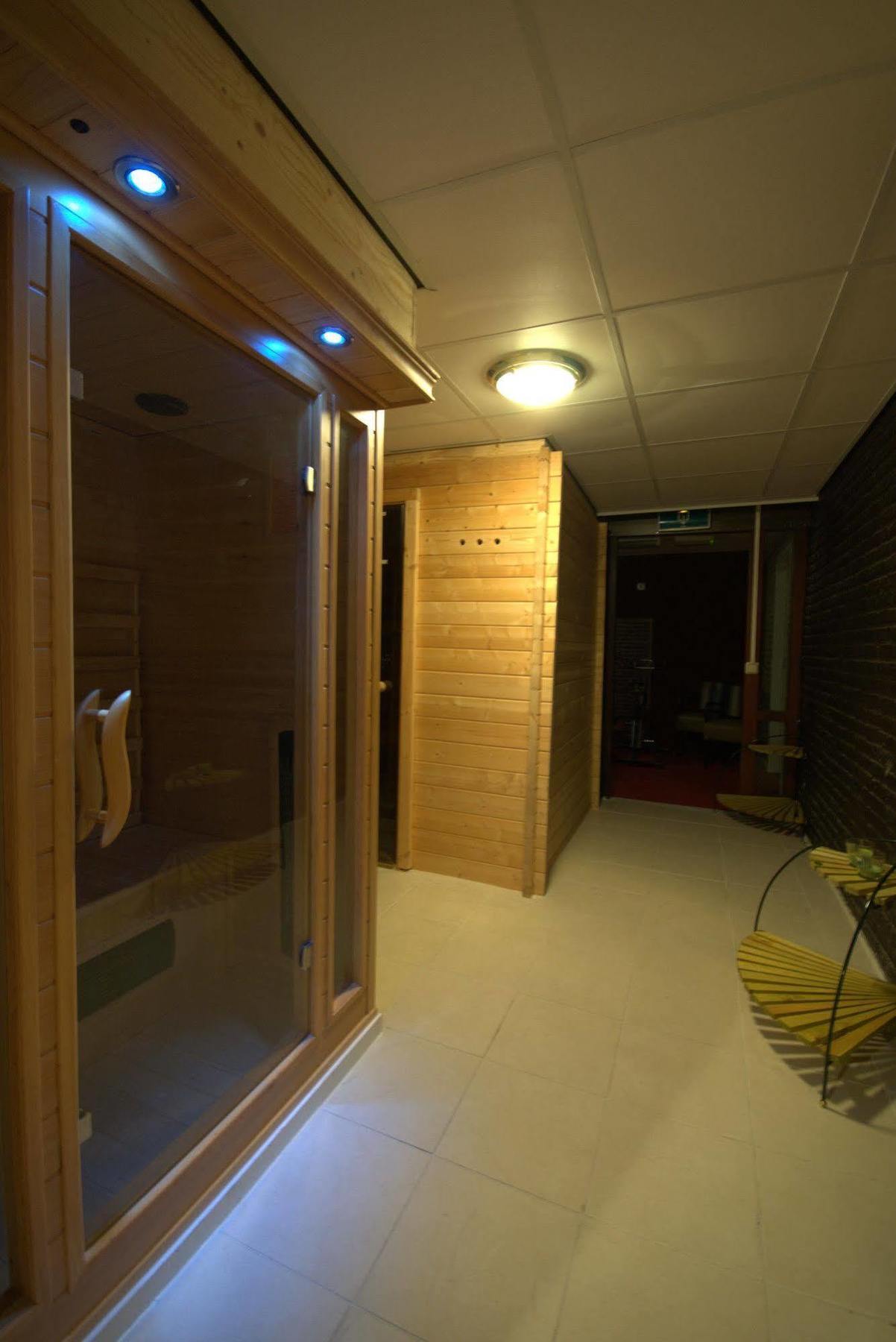 Hotel Restaurant Victoria Winschoten Dış mekan fotoğraf